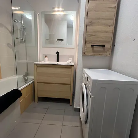Apartmán 6 Personnes, Piscine Sauna & Salle De Sport *